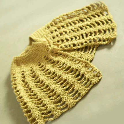 Crochet Capelet Pattern (Crochet)