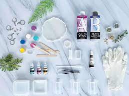 What is the best resin craft starter kit?