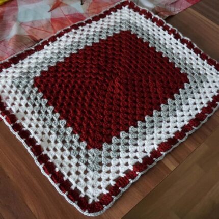 Crochet placemat pattern