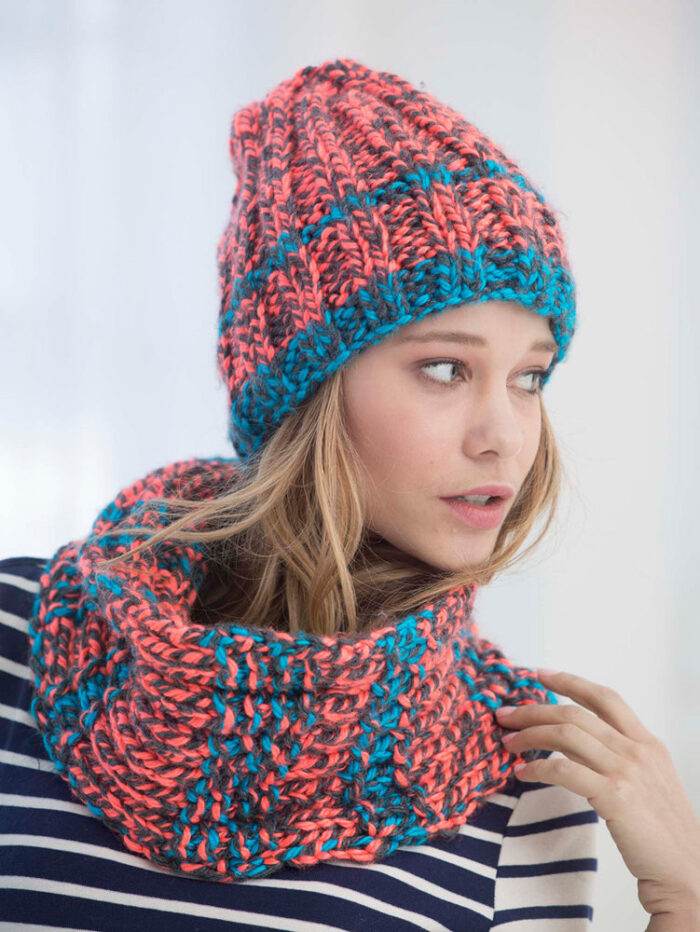 Ribbed Slouchy Hat And Cowl