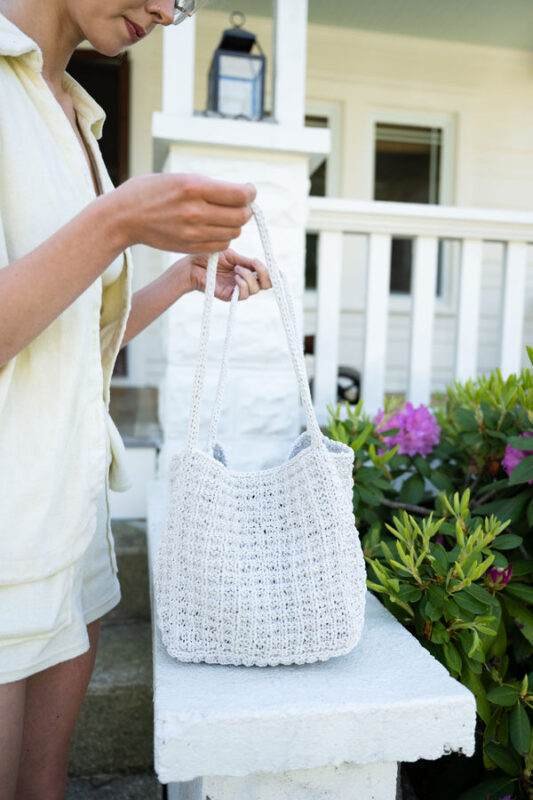 Free crochet Tote pattern BePatterns
