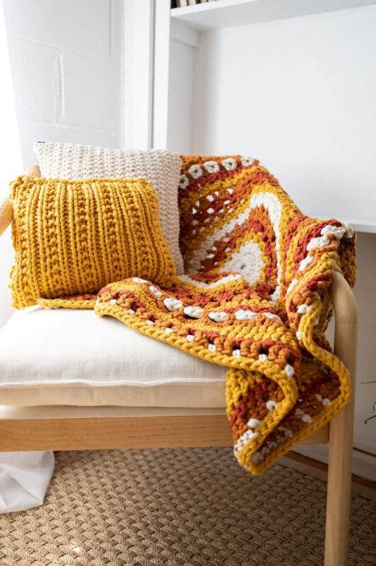 Free crochet Easy Pillow pattern - Free Crochet patterns