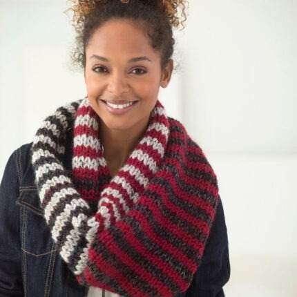 Free crochet Lapghan With Pockets pattern - Bepatterns